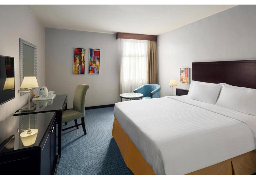 Standard King Room